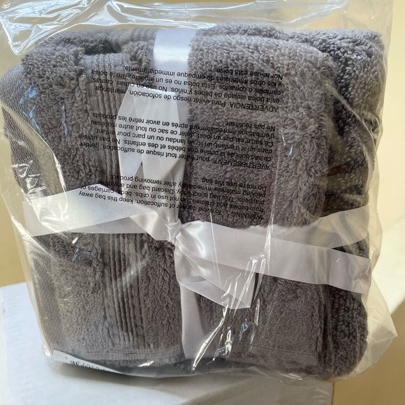 Charisma Bath 4pk Hand Wash Set Poshmark